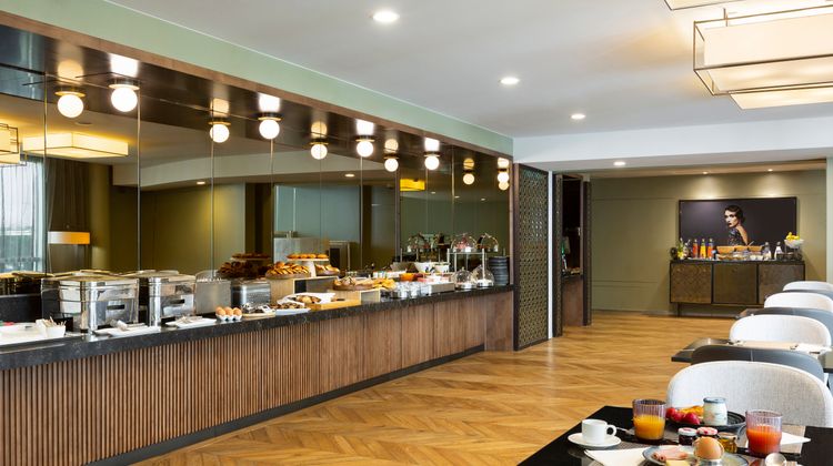 La Clef Tour Eiffel Restaurant
