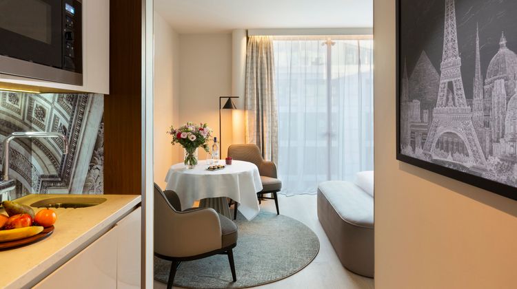 La Clef Tour Eiffel Room