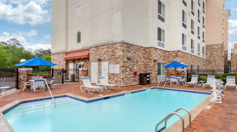<b>Fairfield Inn & Suites Houston/Conroe Pool</b>. Images powered by <a href="https://www.leonardoworldwide.com/" title="Leonardo Worldwide" target="_blank">Leonardo</a>.