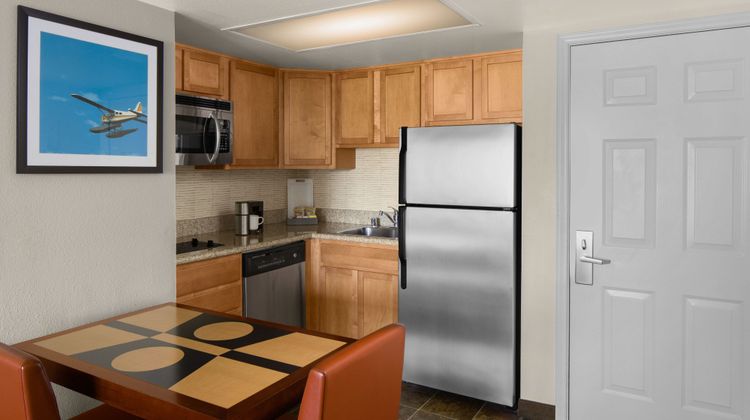 Residence Inn Seattle DT/Lake Union Room