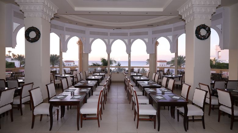 <b>Continental Plaza Beach Resort Restaurant</b>. Images powered by <a href="https://www.leonardoworldwide.com/" title="Leonardo Worldwide" target="_blank">Leonardo</a>.