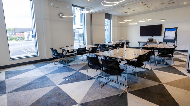 <b>Holiday Inn Express TRAFFORDCITY Meeting</b>. Images powered by <a href="https://www.leonardoworldwide.com/" title="Leonardo Worldwide" target="_blank">Leonardo</a>.