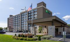 Holiday Inn Express & Stes Ft Washington