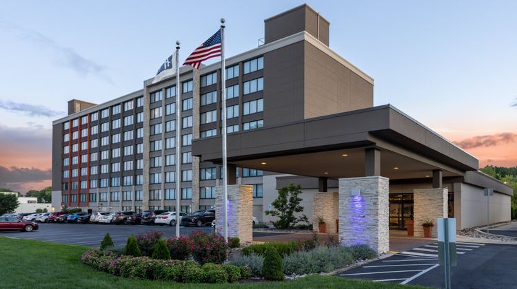 Holiday Inn Express & Stes Ft Washington Exterior