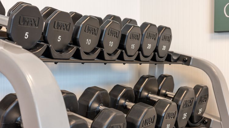 Holiday Inn Express & Stes Ft Washington Health Club