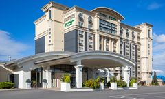 Holiday Inn Parkway Convention Centre