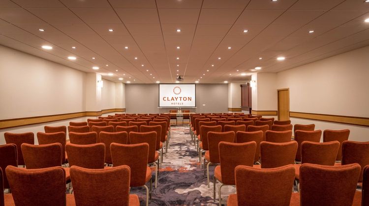 Clayton Hotel Leopardstown Meeting
