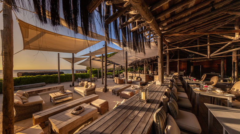 <b>Canouan Estate Restaurant</b>. Images powered by <a href="https://www.leonardoworldwide.com/" title="Leonardo Worldwide" target="_blank">Leonardo</a>.