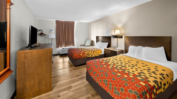 Red Carpet Inn Quantico Room