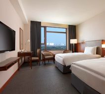 Taichung Harbor Hotel Room