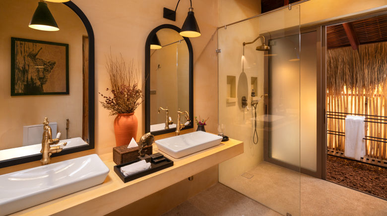 <b>Taru Villas Villu - Wilpattu Room</b>. Images powered by <a href="https://www.leonardoworldwide.com/" title="Leonardo Worldwide" target="_blank">Leonardo</a>.