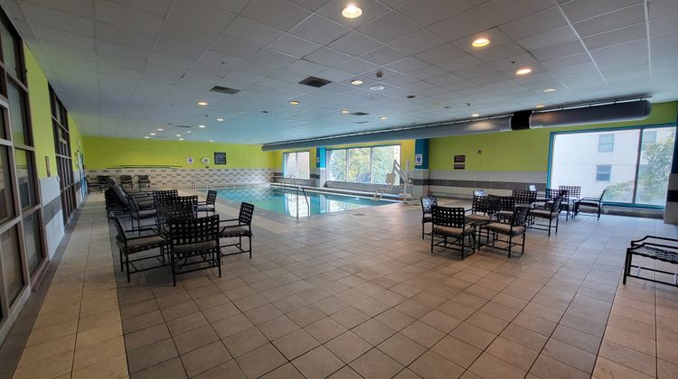 Crowne Plaza Harrisburg Pool