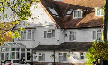 Royal Square Hotel