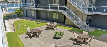 WorldMark Victoria Exterior