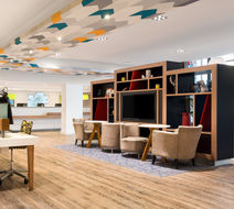 Holiday Inn Birmingham City Centre Lobby