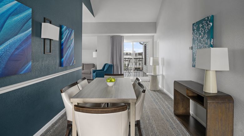 <b>Wyndham Vacation Resorts-Newport Onshore Restaurant</b>. Images powered by <a href="https://www.leonardoworldwide.com/" title="Leonardo Worldwide" target="_blank">Leonardo</a>.