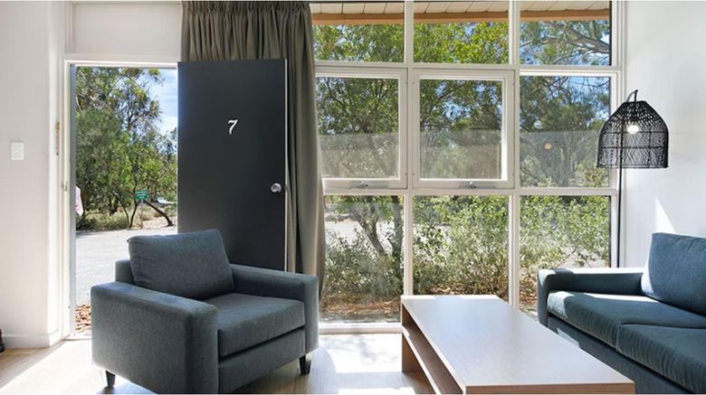 <b>Wilpena Pound Resort Room</b>. Images powered by <a href="https://www.leonardoworldwide.com/" title="Leonardo Worldwide" target="_blank">Leonardo</a>.