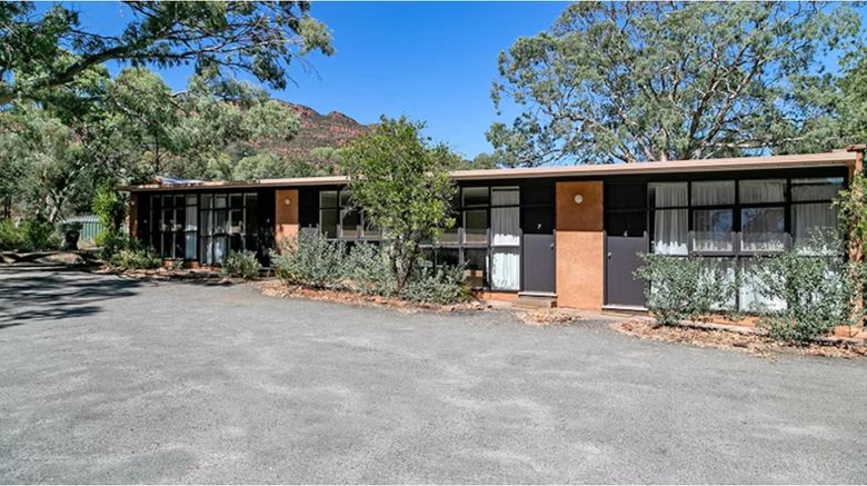 <b>Wilpena Pound Resort Exterior</b>. Images powered by <a href="https://www.leonardoworldwide.com/" title="Leonardo Worldwide" target="_blank">Leonardo</a>.