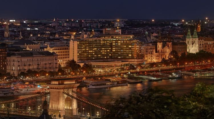 Budapest Marriott Hotel Exterior