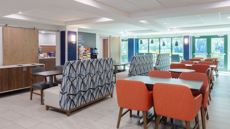 <b>Holiday Inn Express & Stes Bradenton E. Restaurant</b>. Images powered by <a href="https://www.leonardoworldwide.com/" title="Leonardo Worldwide" target="_blank">Leonardo</a>.