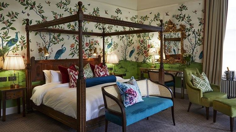 Burnham Beeches Hotel Suite