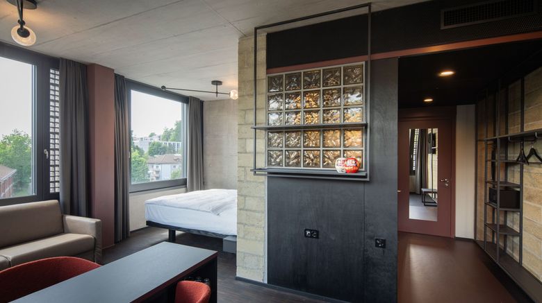 <b>Tailormade Hotel LEO St Gallen Room</b>. Images powered by <a href="https://www.leonardoworldwide.com/" title="Leonardo Worldwide" target="_blank">Leonardo</a>.