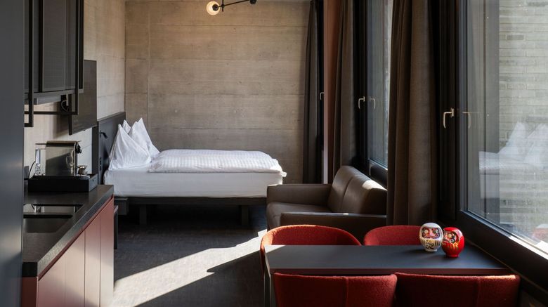 <b>Tailormade Hotel LEO St Gallen Room</b>. Images powered by <a href="https://www.leonardoworldwide.com/" title="Leonardo Worldwide" target="_blank">Leonardo</a>.