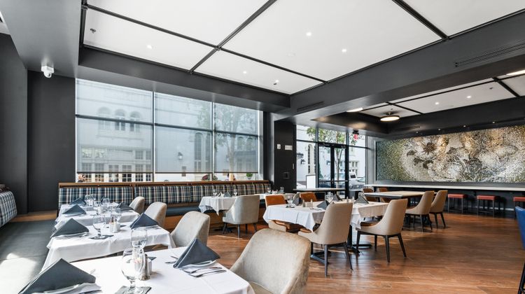 Hotel Indigo Baton Rouge Dtwn Riverfront Restaurant