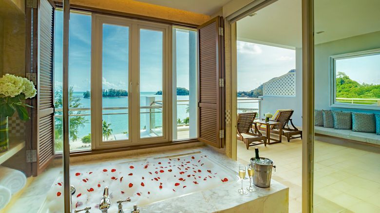 <b>The Danna Langkawi Room</b>. Images powered by <a href="https://www.leonardoworldwide.com/" title="Leonardo Worldwide" target="_blank">Leonardo</a>.
