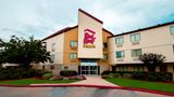Red Roof PLUS+ Houston - Energy Corridor Exterior