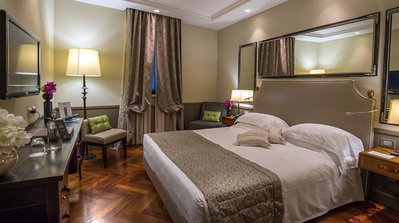 <b>Hotel Lunetta Room</b>. Images powered by <a href="https://www.leonardoworldwide.com/" title="Leonardo Worldwide" target="_blank">Leonardo</a>.