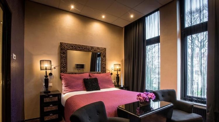 Hotel Sebastian's Room