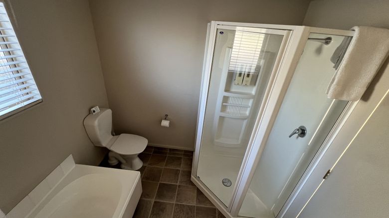 <b>The Suites Ashburton Room</b>. Images powered by <a href="https://www.leonardoworldwide.com/" title="Leonardo Worldwide" target="_blank">Leonardo</a>.