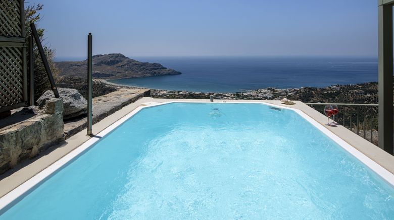 <b>Stefanos Village Room</b>. Images powered by <a href="https://www.leonardoworldwide.com/" title="Leonardo Worldwide" target="_blank">Leonardo</a>.