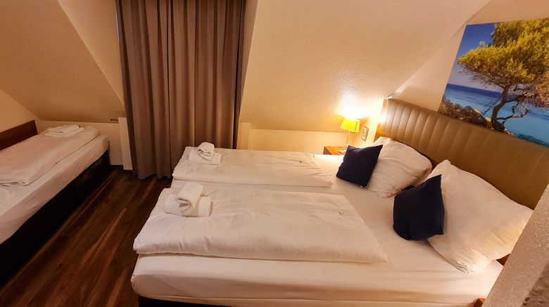 <b>Hotel Frankfurt Messe Room</b>. Images powered by <a href="https://www.leonardoworldwide.com/" title="Leonardo Worldwide" target="_blank">Leonardo</a>.