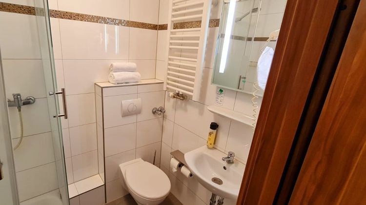 Hotel Frankfurt Messe Room