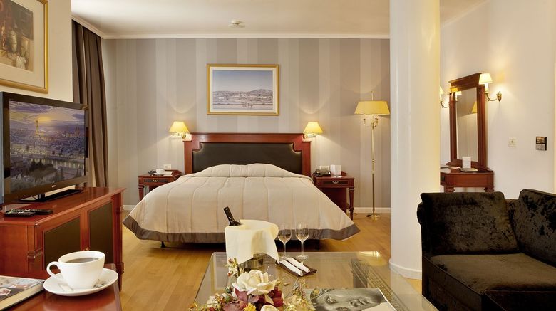 <b>Theoxenia Palace Room</b>. Images powered by <a href="https://www.leonardoworldwide.com/" title="Leonardo Worldwide" target="_blank">Leonardo</a>.