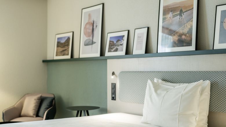 <b>Hotel Munchwilen Room</b>. Images powered by <a href="https://www.leonardoworldwide.com/" title="Leonardo Worldwide" target="_blank">Leonardo</a>.