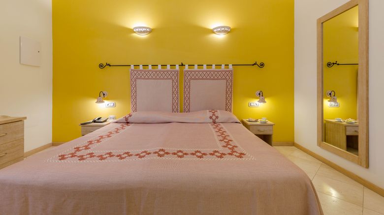 <b>Hotel Domomea Room</b>. Images powered by <a href="https://www.leonardoworldwide.com/" title="Leonardo Worldwide" target="_blank">Leonardo</a>.