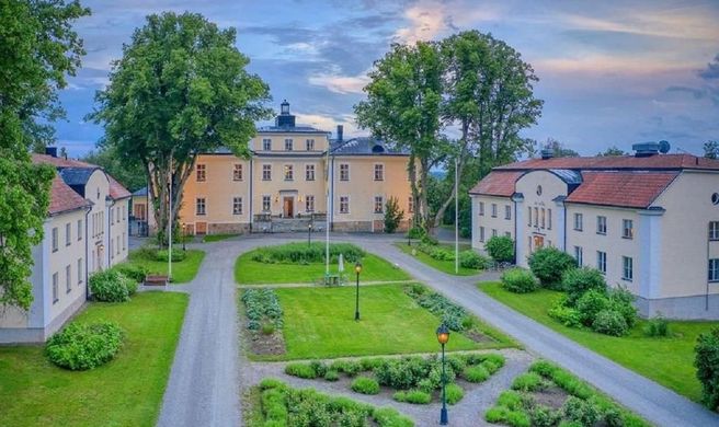 Haga Slott Castle Hotel Exterior