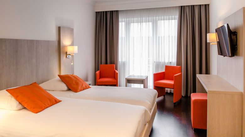 <b>Hampshire Hotel Voncken Valkenburg Room</b>. Images powered by <a href="https://www.leonardoworldwide.com/" title="Leonardo Worldwide" target="_blank">Leonardo</a>.