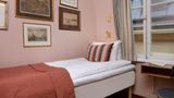 Lord Nelson Hotel Room
