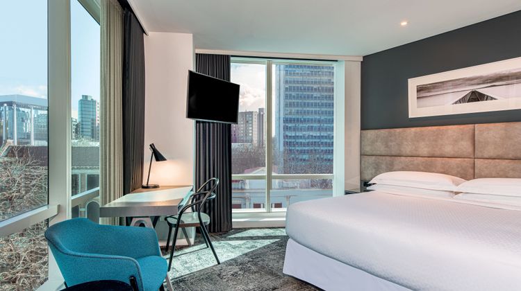Four Points by Sheraton Auckland Room