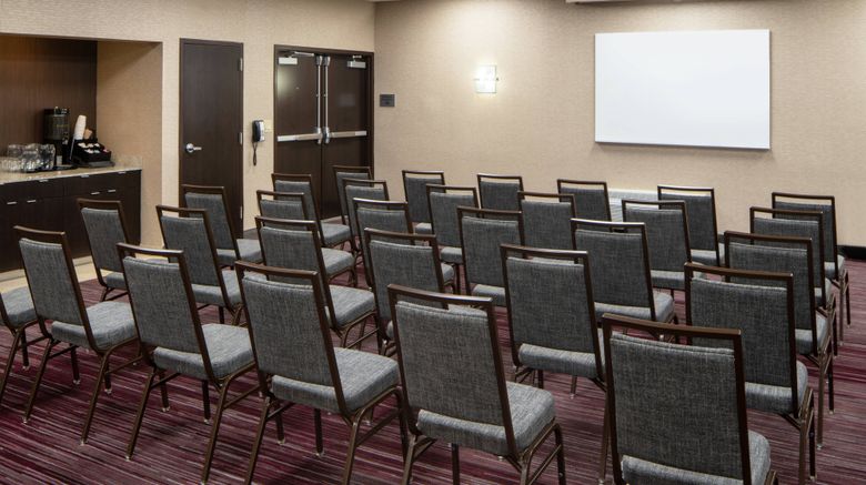 <b>Courtyard by Marriott Nashville Airport Meeting</b>. Images powered by <a href="https://www.leonardoworldwide.com/" title="Leonardo Worldwide" target="_blank">Leonardo</a>.