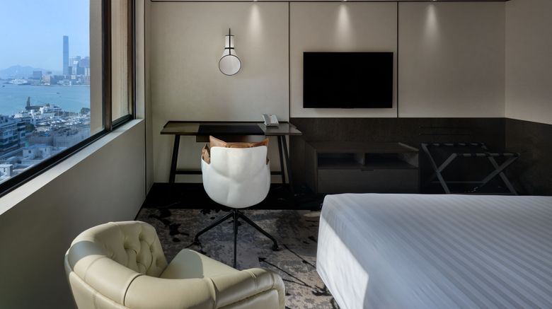 <b>The Park Lane Hong Kong Room</b>. Images powered by <a href="https://www.leonardoworldwide.com/" title="Leonardo Worldwide" target="_blank">Leonardo</a>.