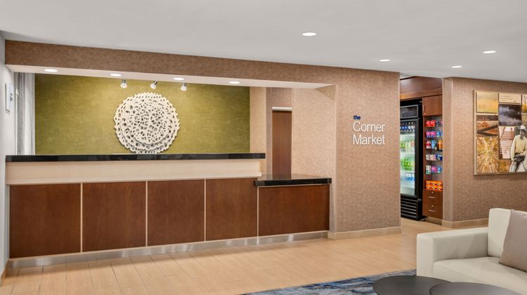 Fairfield Inn & Suites Naperville/Aurora Lobby