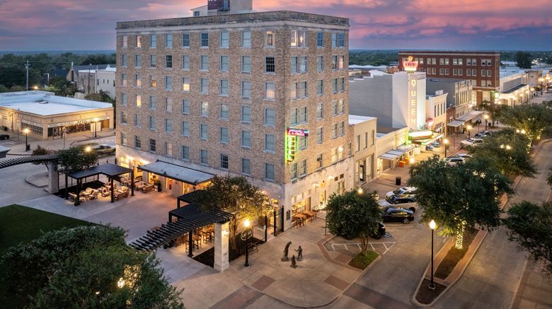 <b>The LaSalle Hotel, Bryan College Station Exterior</b>. Images powered by <a href="https://www.leonardoworldwide.com/" title="Leonardo Worldwide" target="_blank">Leonardo</a>.