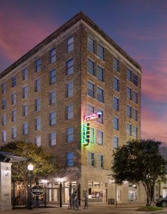 The LaSalle Hotel, Bryan College Station