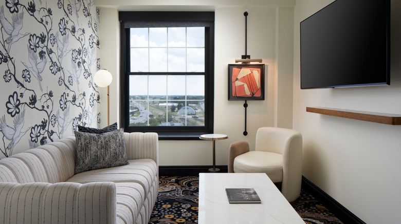 <b>The LaSalle Hotel, Bryan College Station Suite</b>. Images powered by <a href="https://www.leonardoworldwide.com/" title="Leonardo Worldwide" target="_blank">Leonardo</a>.