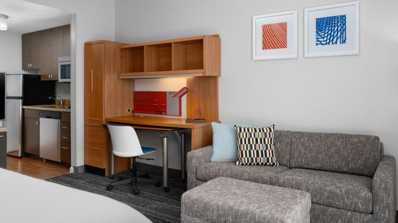 <b>TownePlace Suites Champaign/Urbana Suite</b>. Images powered by <a href="https://www.leonardoworldwide.com/" title="Leonardo Worldwide" target="_blank">Leonardo</a>.